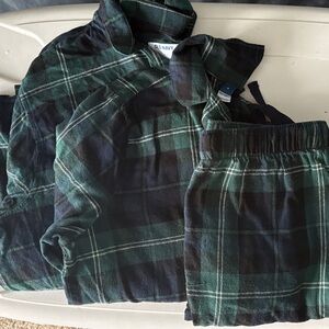Old Navy Dark Blue and Green Plaid Flannel Sleepwear Mixed Sizes Three Pieces